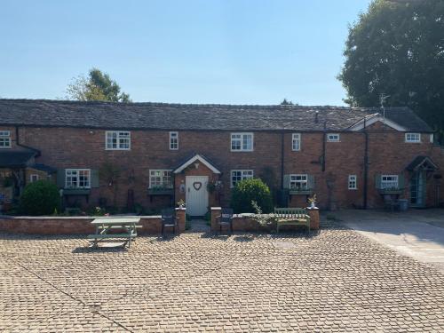 Bank Farm Cottages, , Staffordshire