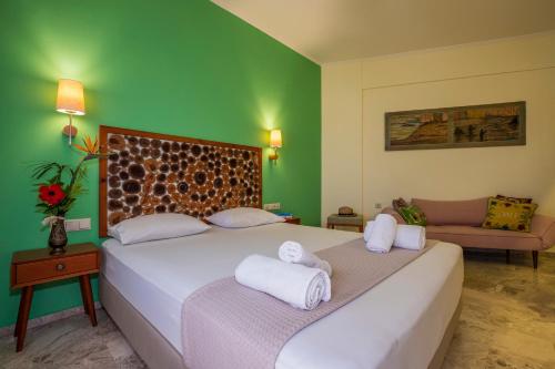 Aris Hotel - main image