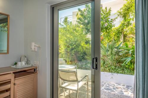 Aris Hotel - image 8