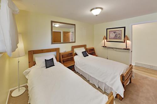 Classic Alpine Gem - Near Dining U of U & Skiing home - image 14