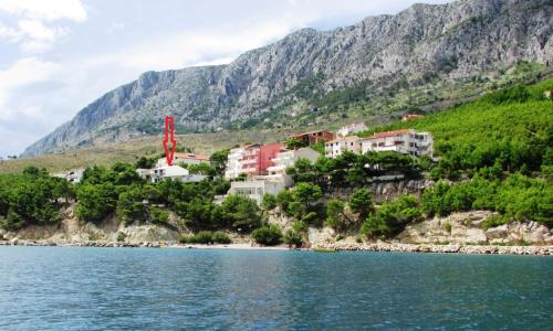  Apartments Vukovarac in Lokva Rogoznica