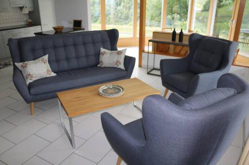 Ferienwohnung für 5 Personen in Cumpadials, inmitten der Surselva in Sumvitg