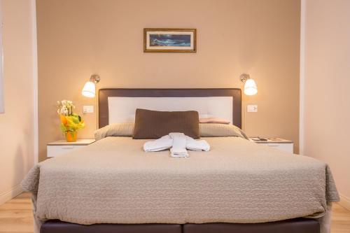 900 Liberty Rooms – Rome