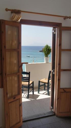 Nikos Studios