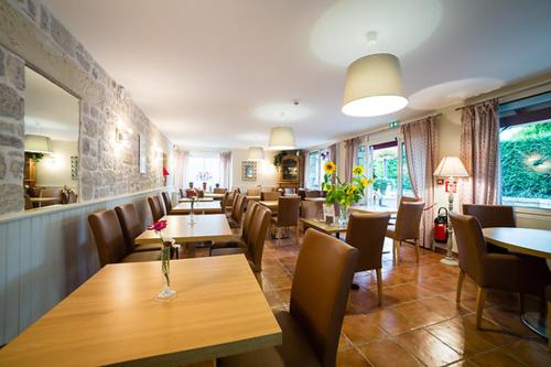 Logis Hotel Grangier - 레스토랑