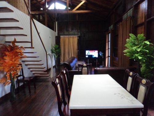 Sala de estar/TV partilhada, Jardim Botanico ME-ZOCHI in Belém