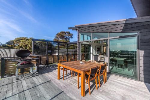 Taonga with Sea Views by Waiheke Unlimited, Oneroa (foto 4)