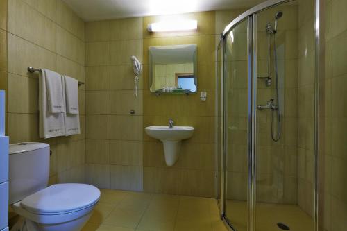 Forest Nook Aparthotel - image 3