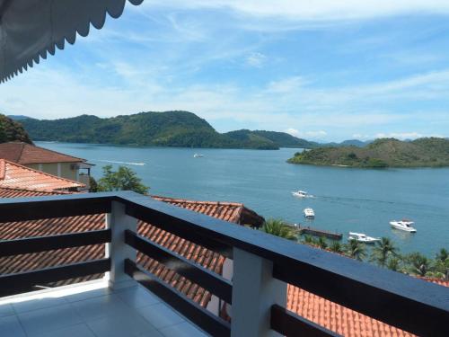 Casa em Angra dos Reis no Paraíso do Condomínio do Engenho