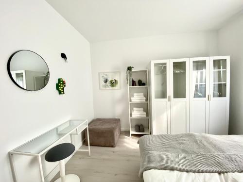 modernes Apartment, Terrasse und Garten am Lilienthalpark im Südwesten Berlins, Berlín (fotografie 9)