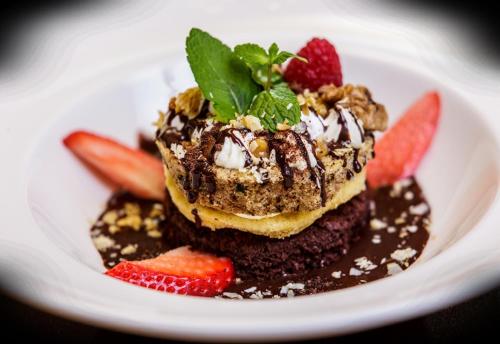 Öreg Miskolcz Hotel - image 13