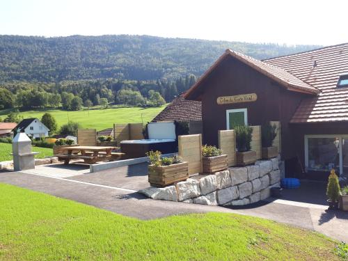  gîtes gorevirat, Pension in Corcelles bei Langendorf