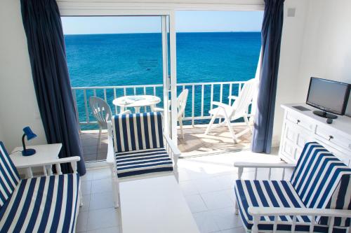 Apartamentos Cabrera - image 3