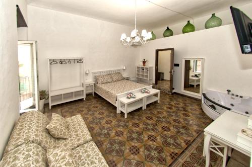 La Serva Padrona 2