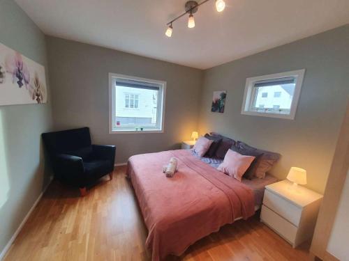 Bright And Central 2-Bedroom Apartment With King Bed, Fully Equipped
