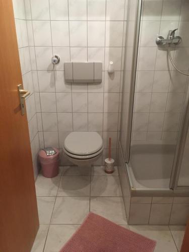 淋浴間, Apartment 4you in 埃戈爾斯海姆