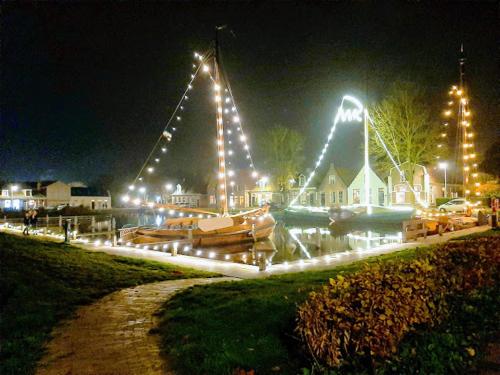 Vakantie studio Heeg met eigen ligplaats