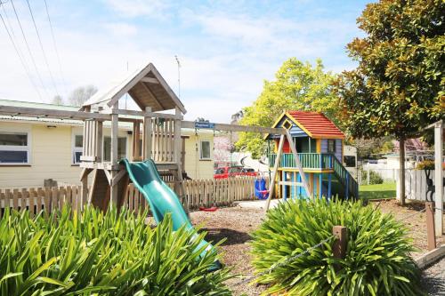 Детска площадка, Orere Point -  TOP 10 Holiday Park in Whakatiri