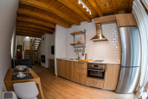 廚房, Apartamentos Los Picos de Europa in 利亞內斯