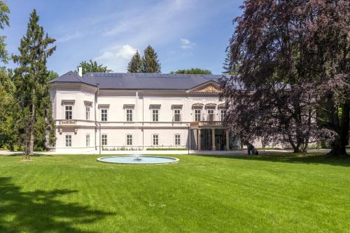 Zámek Ratměřice - Hotel & Resort - Ratměřice