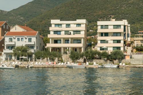 Apartments Tivat Obala - main image