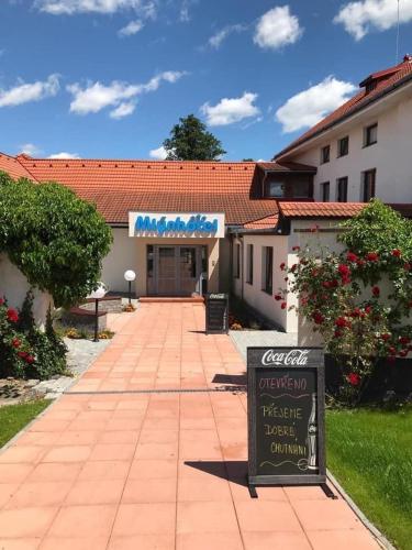Hotel Mlyn - Jihlava - Vílanec