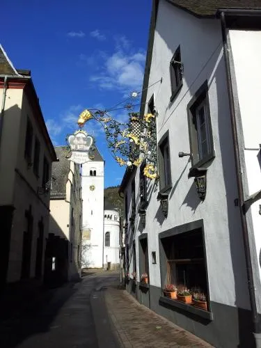 Hotel Weinhaus Am Stiftstor in Treis-Karden, Deutschland