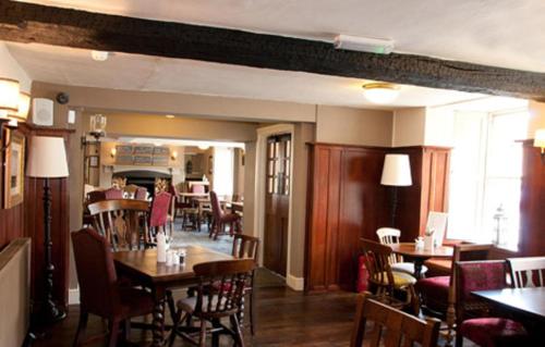 Woolpack Inn by Greene King Inns - image 8