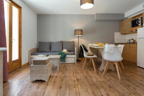 Résidence Odalys Les Chalets de l'Arvan II - image 3