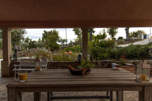 ระเบียง/ชานเรือน, Refugio no Campo - AL 1683 in ซาบูกัล