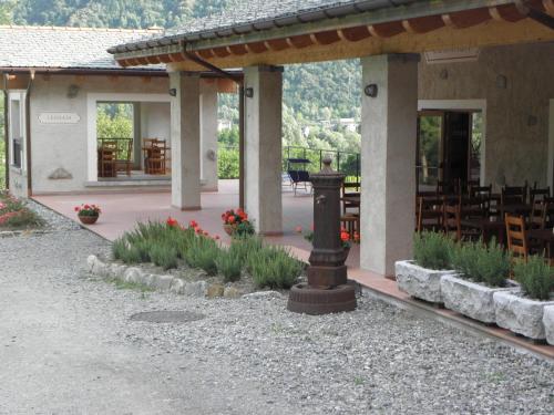  Agriturismo Sesterzio, Pension in Berbenno di Valtellina