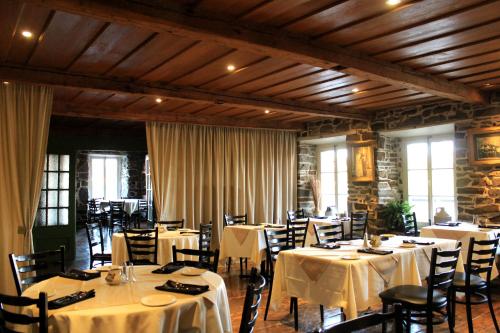 Les Ancetres Auberge & Restaurant in Boischatel (QC)