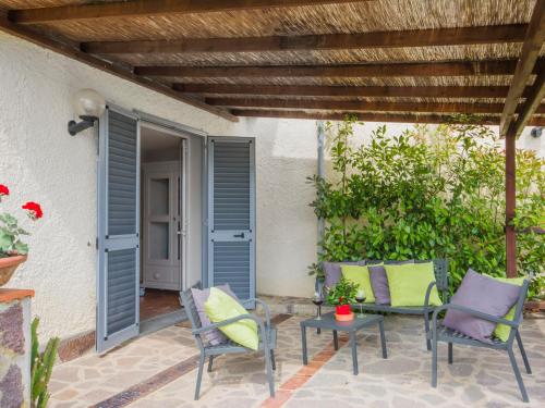  Apartment Olivo by Interhome in La Cava