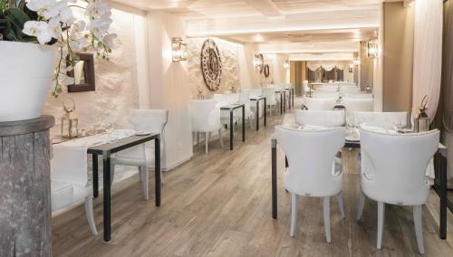 Hotel Ascona - image 3