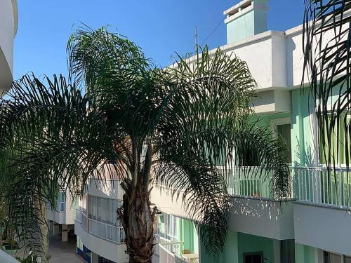 Bombinhas Apartamento Condomínio San Victor 2 Quartos com Piscina