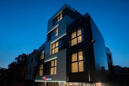 Family Hotel Business Club, 