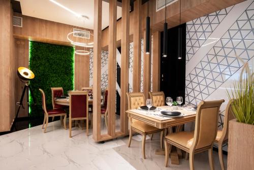 Restaurante, Family Hotel Business Club in Shumen