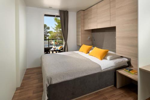 Medora Orbis Mobile Homes & Glamping - image 4