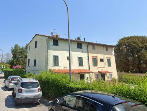 Francesconi House