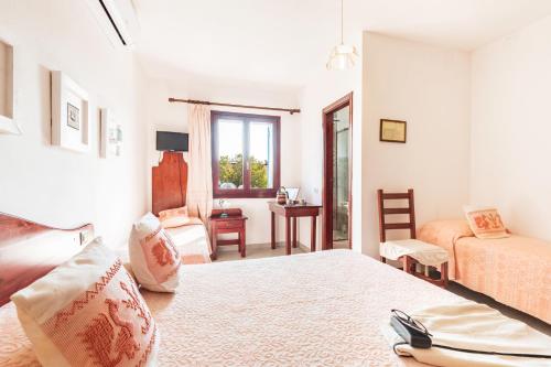 Hotel S'Ortale con Parcheggio interno e Ristorante all'aperto