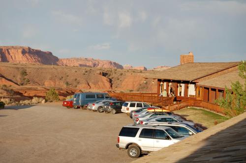 The Rim Rock Inn