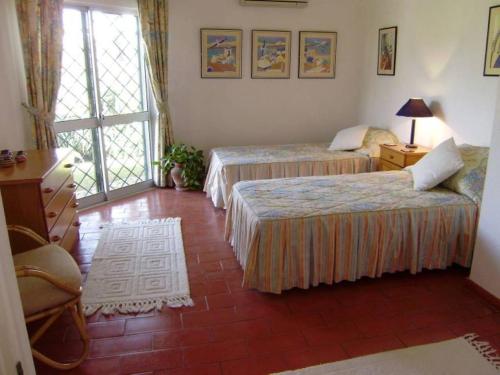 Villa Quadradinhos 38Q - great 4BR Vale do Lobo villa with AC Private Pool - image 3