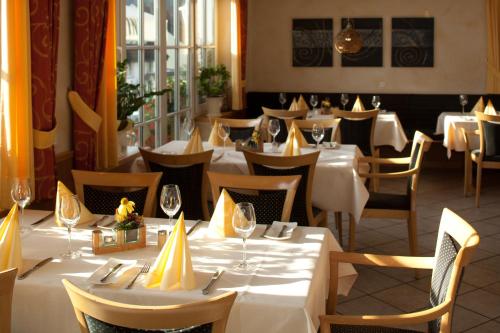 Luckai Hotel & Restaurant - image 7