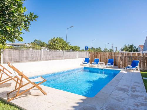 Villa Compo Alenjo A Delightful 4 Bedroom Villa A few Minutes Drive To The Beach - main image