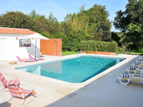 Villa Aberta Fofa - Spacious 5 Bedroom Villa - Situated in Portuguese Countryside 40 km from Lisbon gîte à louer Alfarim