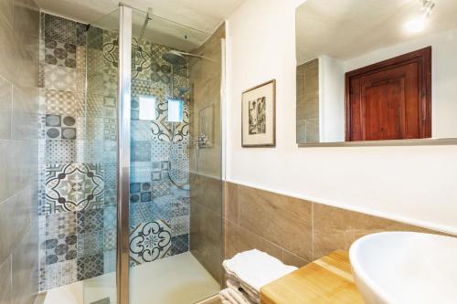 Hotel S'Ortale con Parcheggio interno e Ristorante all'aperto