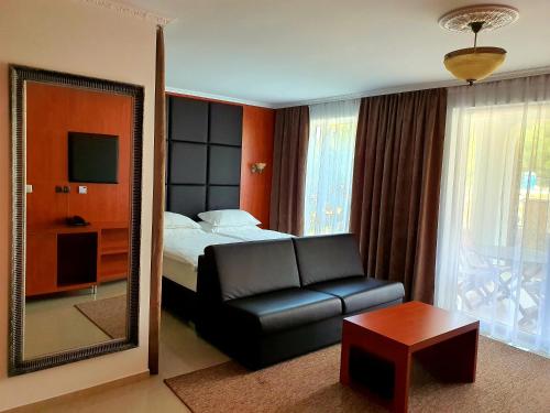 Deluxe Room with Balcony (4 star) - Annex Building