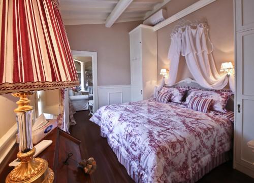 Ponte Vecchio Luxury Suite - Daily Refresh Available, Firenze