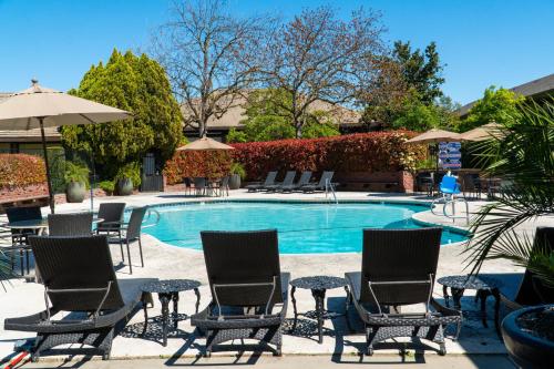 泳池, 皮卡迪利酒店 (Hotel Piccadilly) in 弗雷斯諾