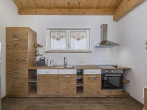 Luxury modernly furnished villa with private pool near Rovinj - main image
